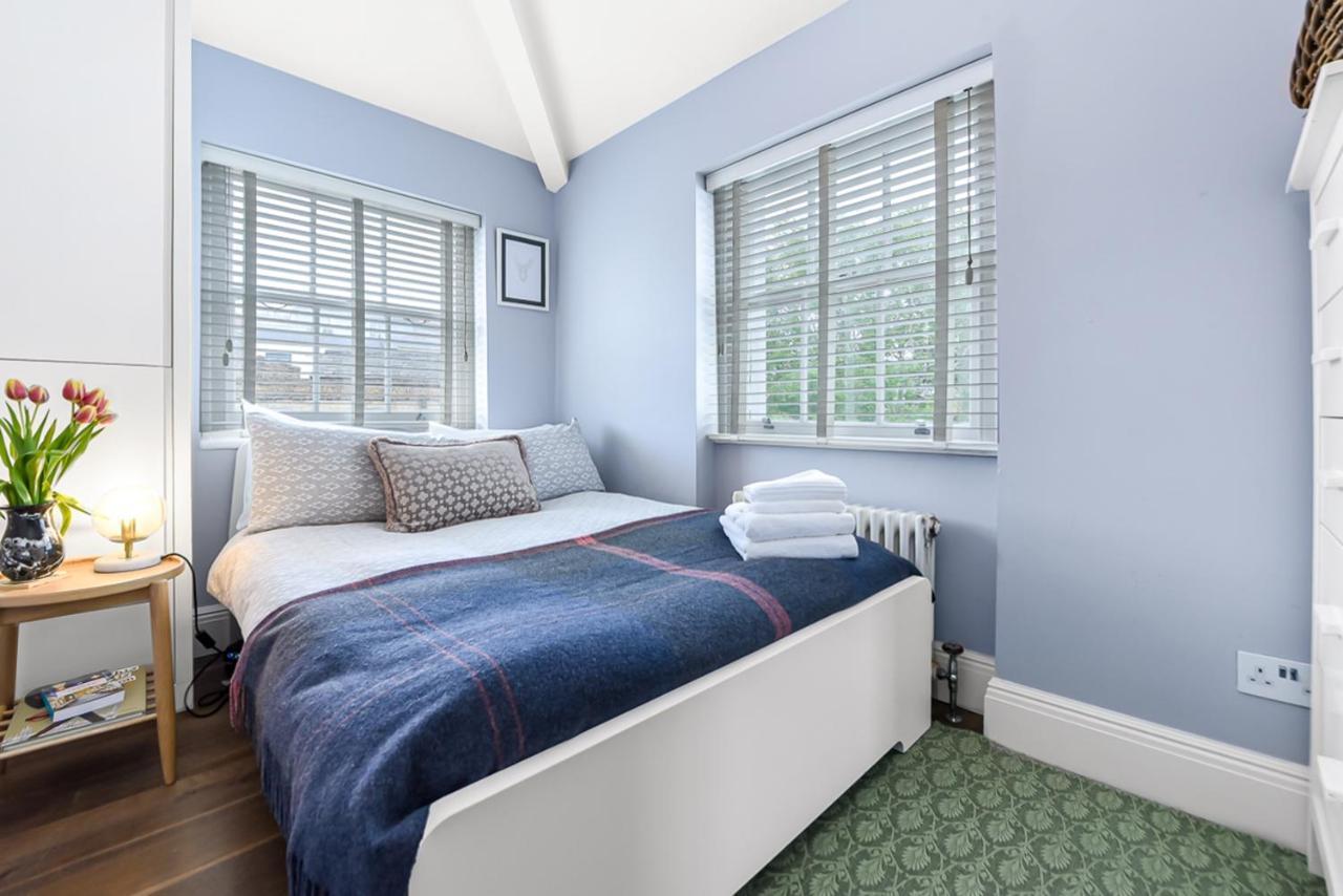 Woodbridge House Apartment Londra Esterno foto