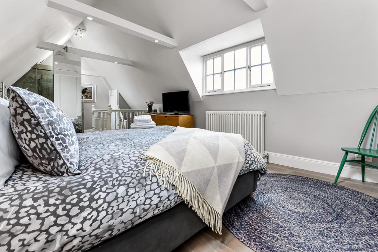 Woodbridge House Apartment Londra Esterno foto