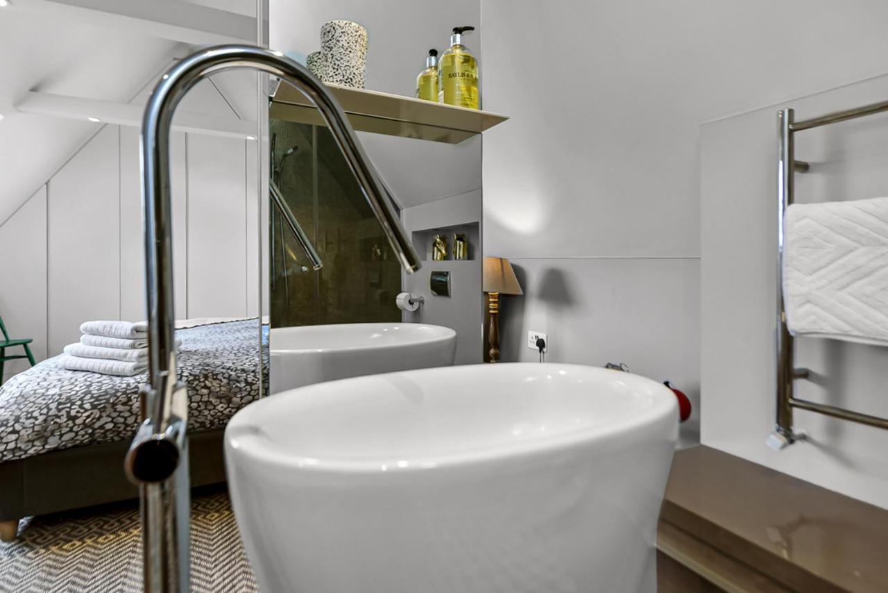 Woodbridge House Apartment Londra Esterno foto